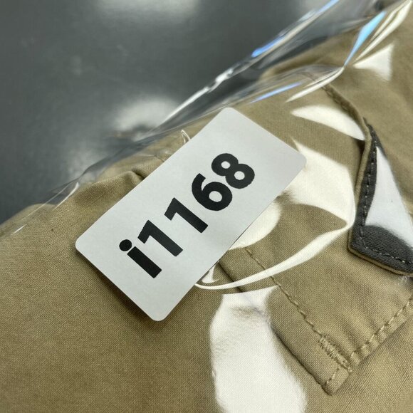 NWOT Wearfirst Men's Size 38 Khaki Cargo Shorts Cotton/Nylon/Spandex - Picture 5 of 5